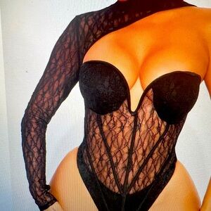 Black lace bodysuit size: M